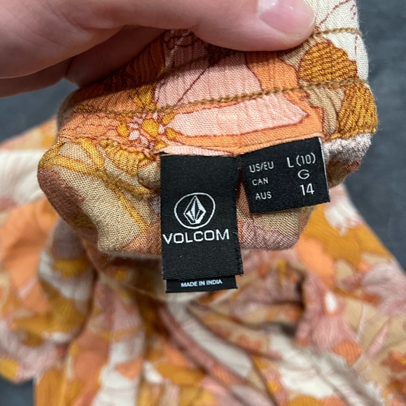 VOLCOM ONLY GOOD DAZE SHORTS - HAZEL - Picture 9 of 9